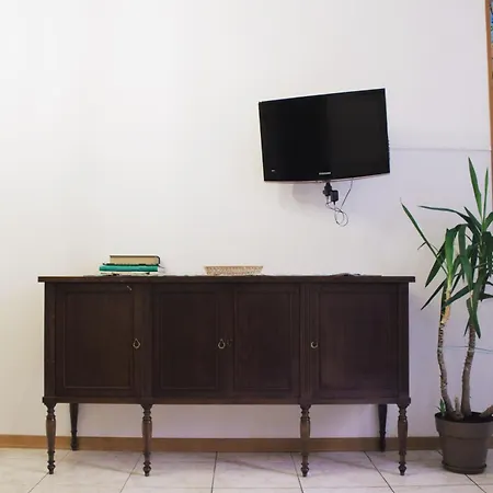 Casa Noemi アパート カザレッキオ・ディ・レーノ
